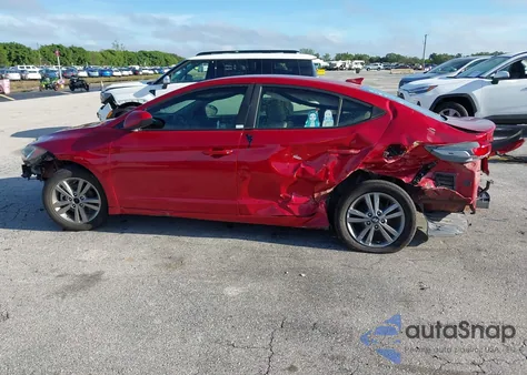 2017 Hyundai Elantra Se z USA, uszkodzony, nr VIN 5NPD84LF3HH189808